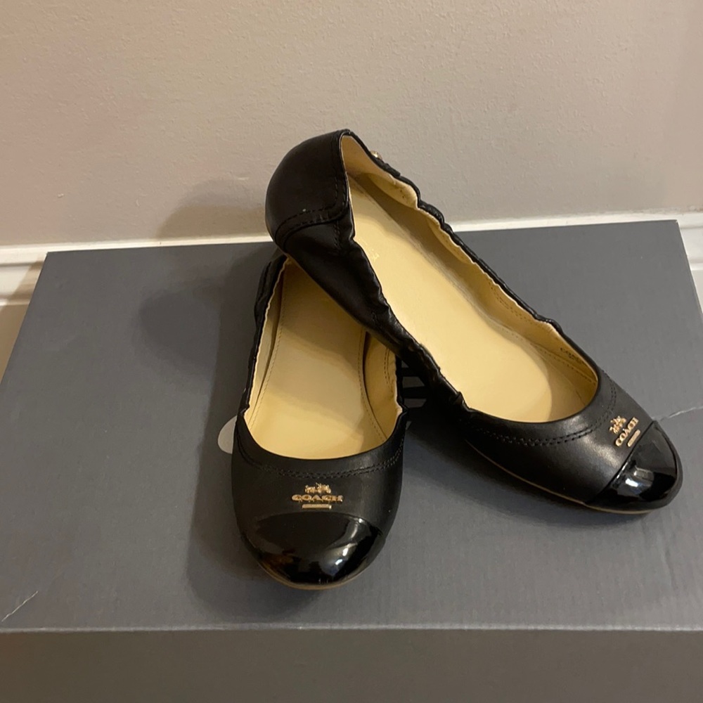 Coach flats never worn! Size 6.5